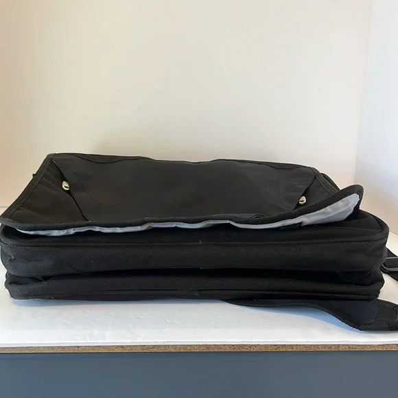 Adidas Black Laptop Bag Commuter Satchel Tote with Adjustable & Removable Strap - Picture 7 of 16